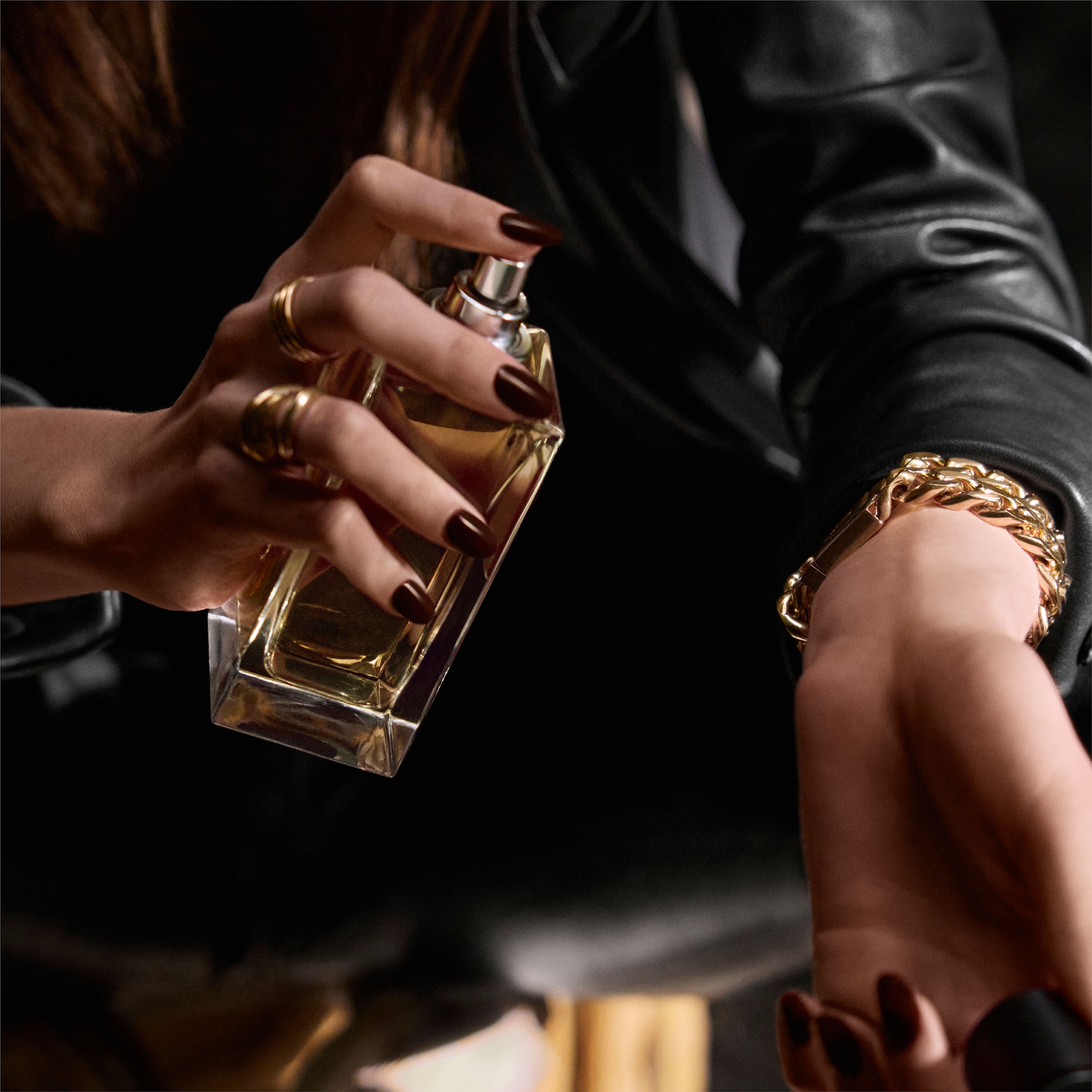 YSL CUIR 香水 OUD・フルール・ド・ヴァイオレット125ml YSL CUIR 香水 OUD・フルール・ド・ヴァイオレット125ml